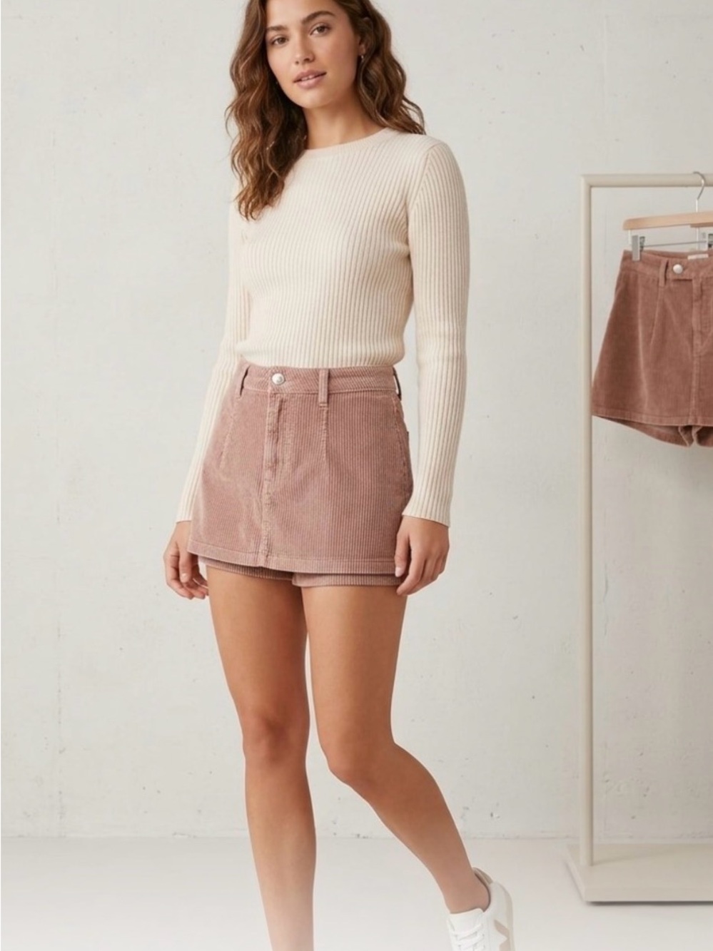 We The Free Galivanting Beige Corduroy Cotton Skort Mid Rise
Pockets Sz 25 NWT
